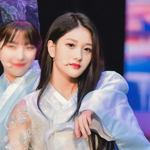 Seoyeon gallery image