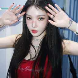 Chungha gallery image