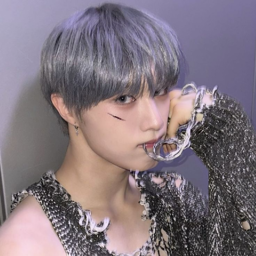 Hyunsuk gallery image