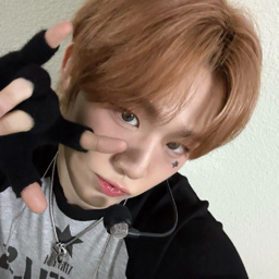 Ji Yunseo gallery image