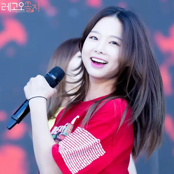 Solji gallery image
