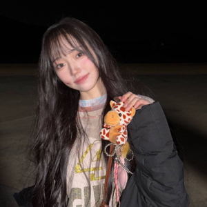 Park ShiOn gallery image