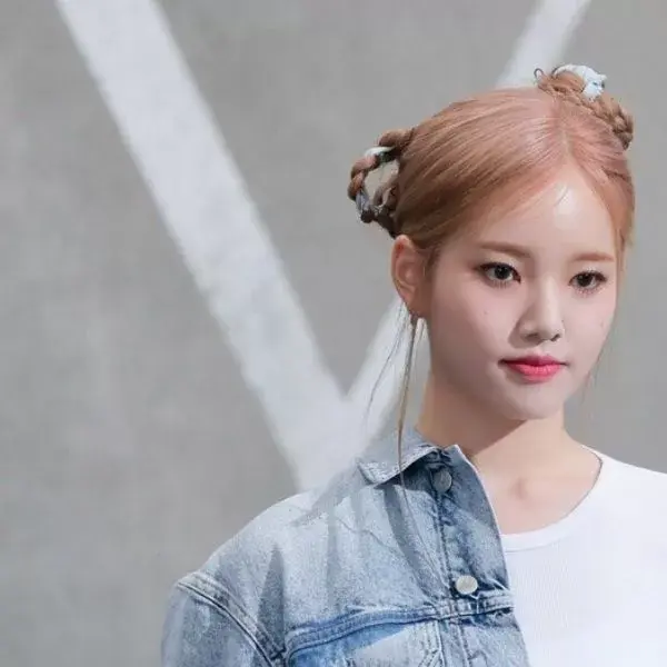 Yunha gallery image