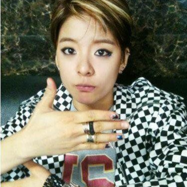 Gambar galeri Amber Liu