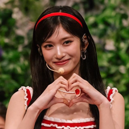 Leeseo gallery image