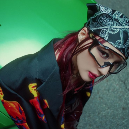 Siyeon gallery image