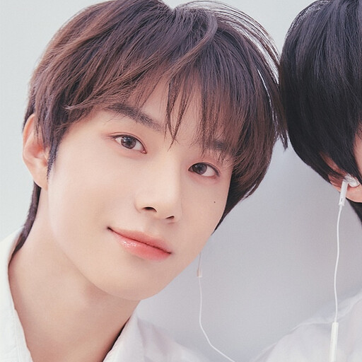 Imagem da galeria de Jungwoo