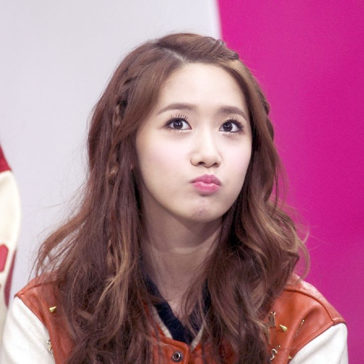 Yoona gallery image