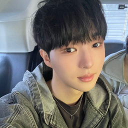 Yunseo gallery image