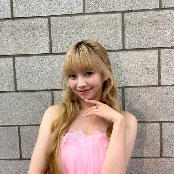 Nana gallery image