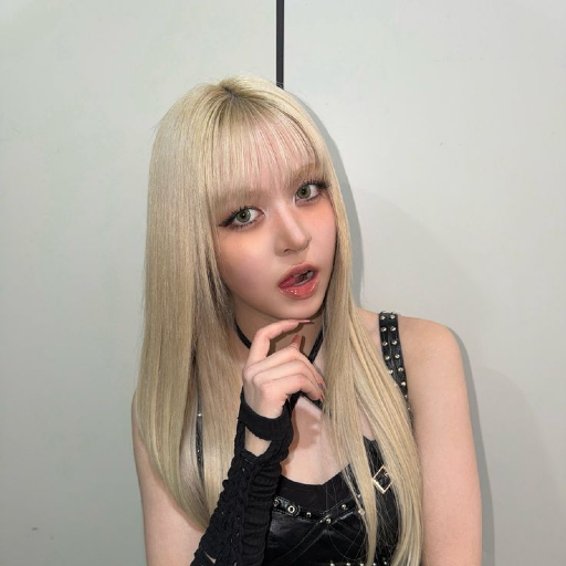Lily gallery image