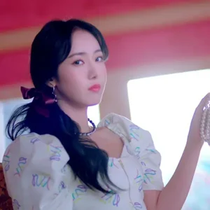 SinB gallery image