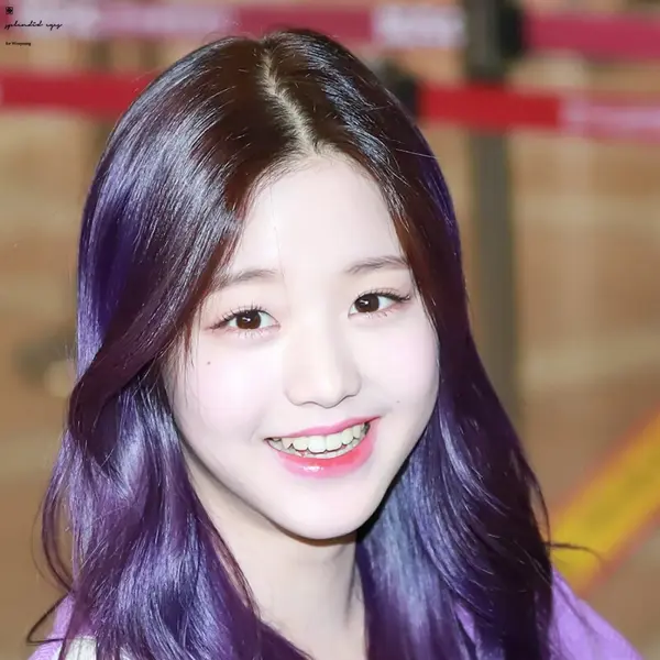 Wonyoung gallery image