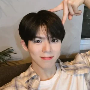 Chanyeon gallery image