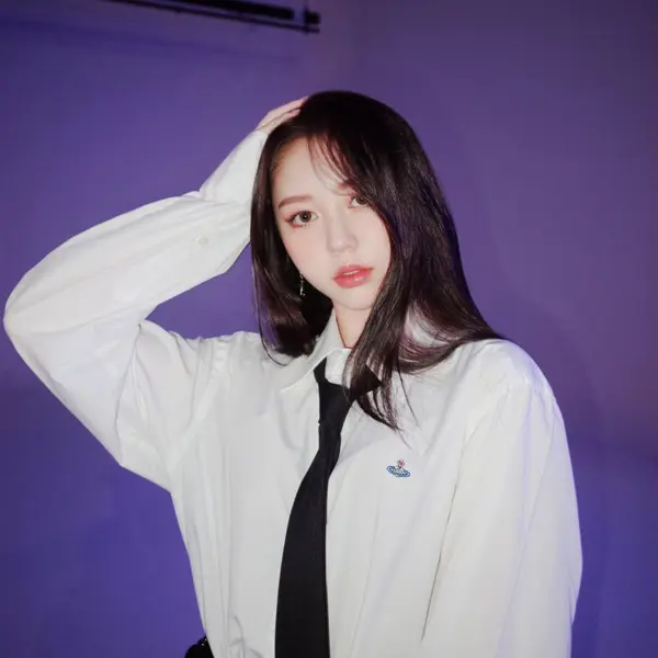 Jeong HyeRin gallery image