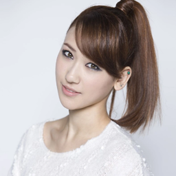 Juliane gallery image