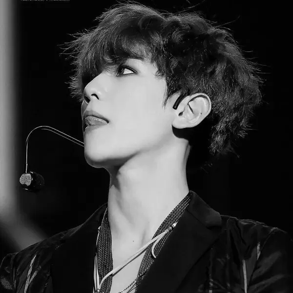 Baekhyun gallery image