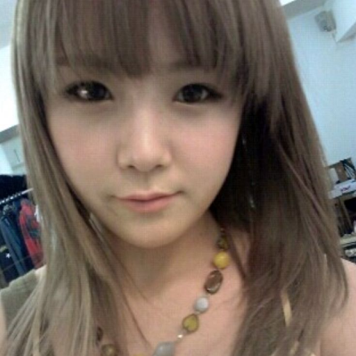 Hyunyoung gallery image