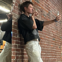 Martin gallery image