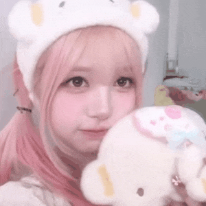 Kim ChaeWon gif