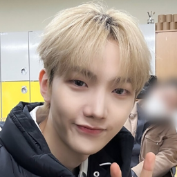 Hyunbin gallery image