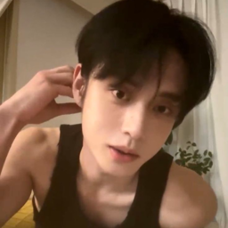 Kim Jiwoong gallery image