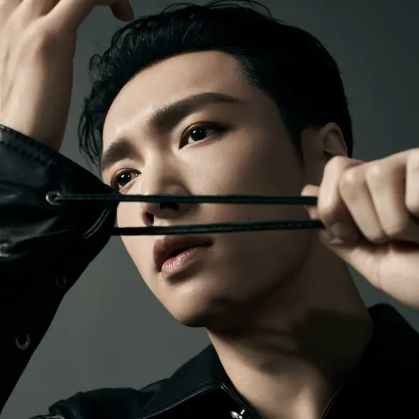 Lay Zhang gallery image