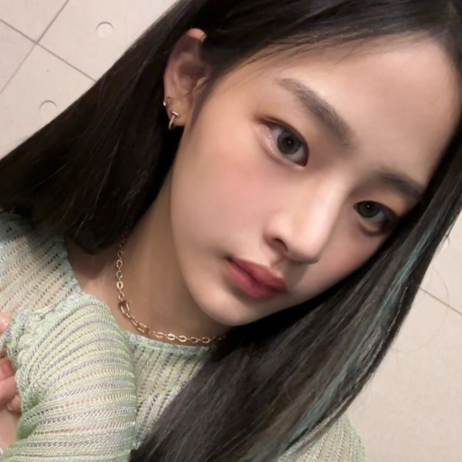 Minji gallery image