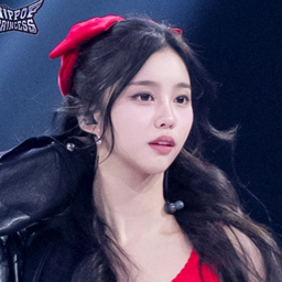 Nam Yuju gallery image