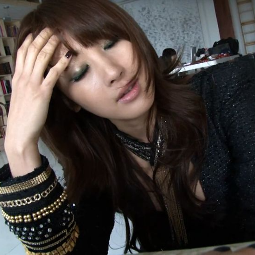 Hyuna gallery image