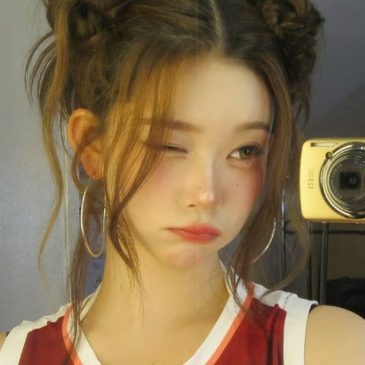 Tsuki gallery image