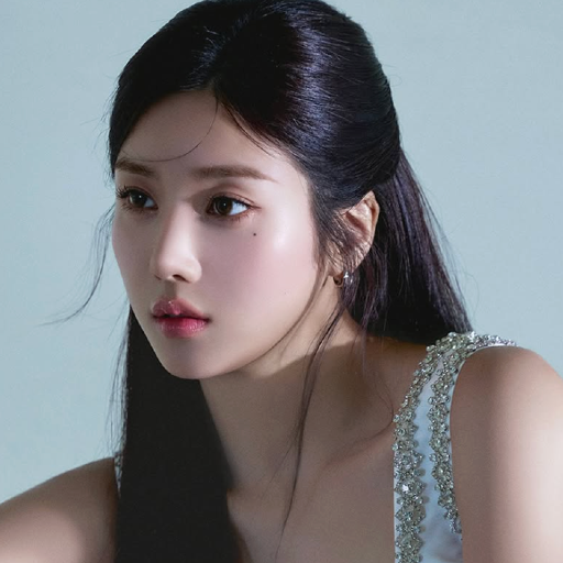 Eunbi gallery image