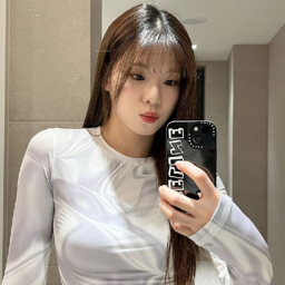 Seline gallery image