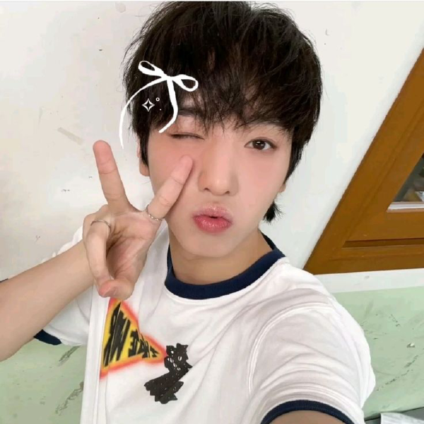 Larawan sa gallery ni Yujun