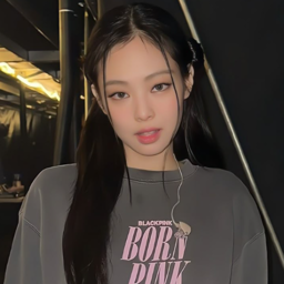 Jennie gallery image