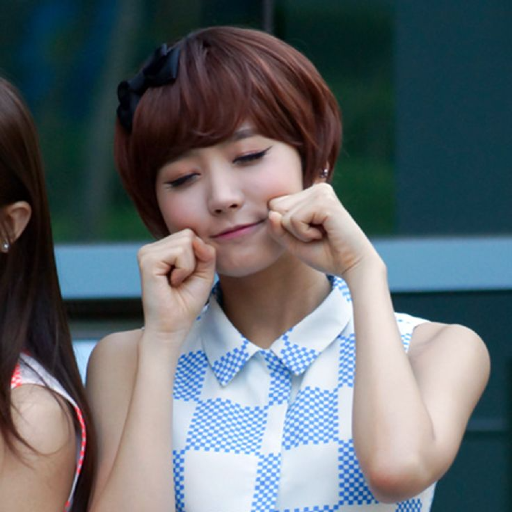 Yooyoung galerijafbeelding