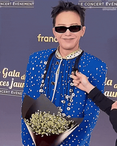 G-Dragon gif