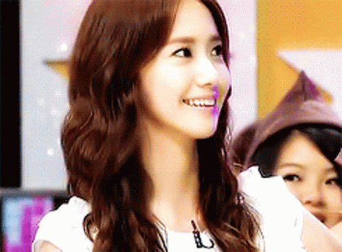 Yoona gif