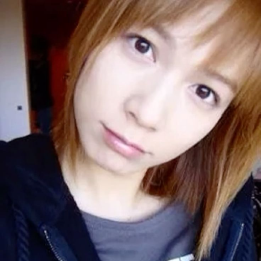Lina gallery image