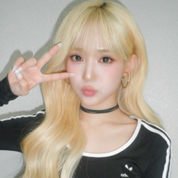 Yoon SeoYeon gallery image