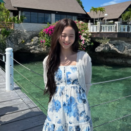 Jisoo gallery image