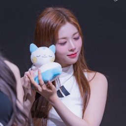 Seo DaHyun gallery image