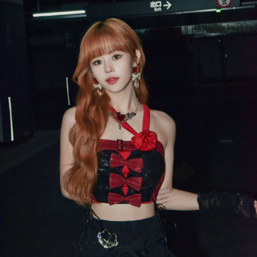 Larawan sa gallery ni Ouyang Chengxi
