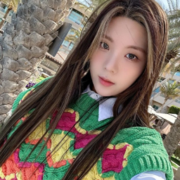 Seline gallery image