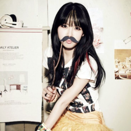 Hyunyoung gallery image