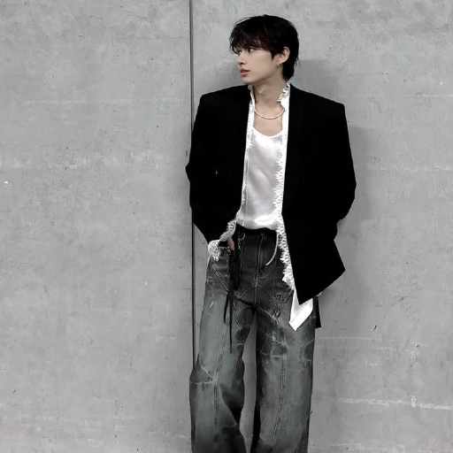 Jun gallery image
