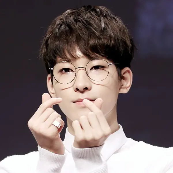 Wonwoo gallery image