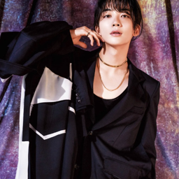 Jeonghan gallery image