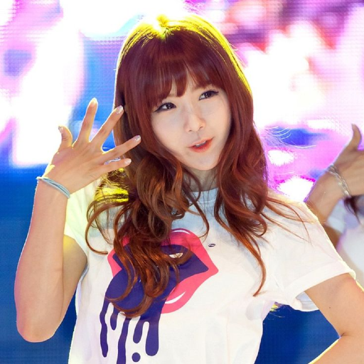 Hyunyoung gallery image