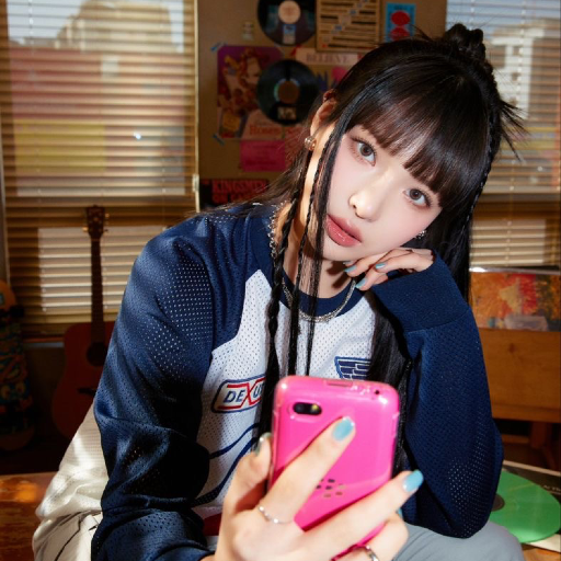 Larawan sa gallery ni Chaeeun